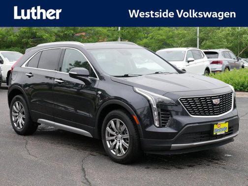 2022 Cadillac XT4 Premium Luxury