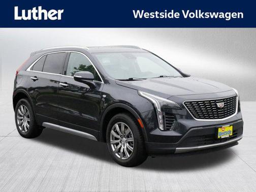2022 Cadillac XT4 Premium Luxury