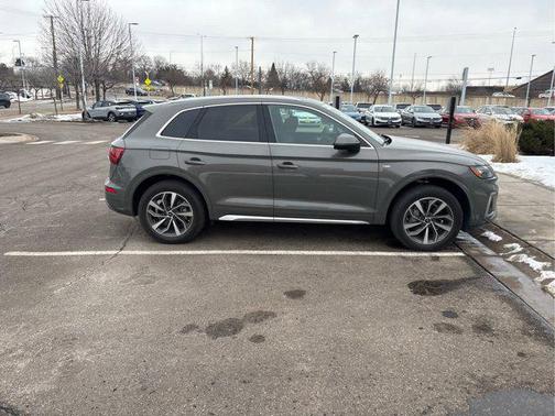 2023 Audi Q5 45 S line Premium Plus