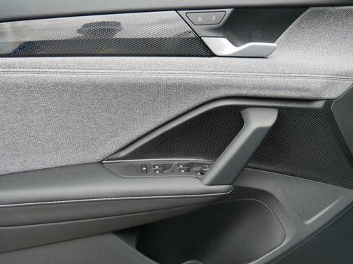 2025 Volkswagen Tiguan 2.0T S 4MOTION