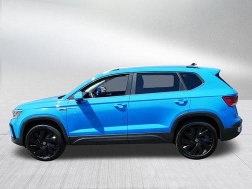 2024 Volkswagen Taos 1.5T SEL