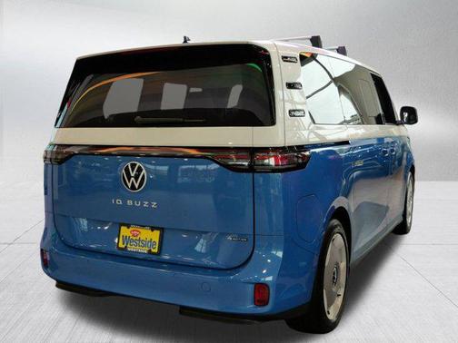 2025 Volkswagen ID. Buzz 1st Edition with 4MOTION
