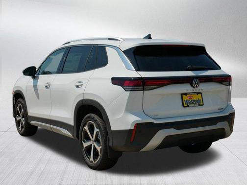 2025 Volkswagen Tiguan 2.0T SE 4MOTION