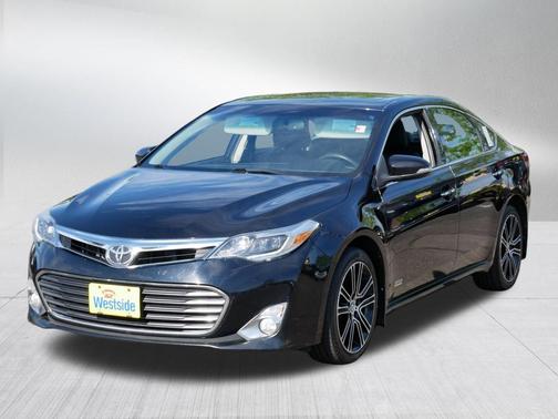 Attitude Black 2015 Toyota Avalon XLE