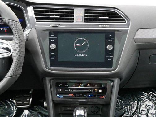 2024 Volkswagen Tiguan 2.0T SE R-Line Black 4MOTION