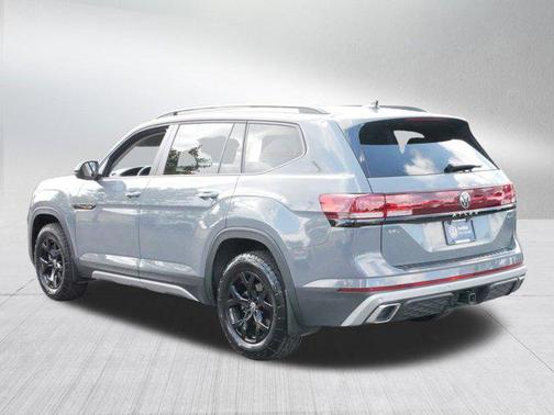 2024 Volkswagen Atlas 2.0T SEL
