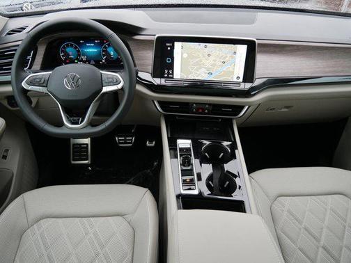 2026 Volkswagen Atlas 2.0T SEL Premium R-Line 4MOTION