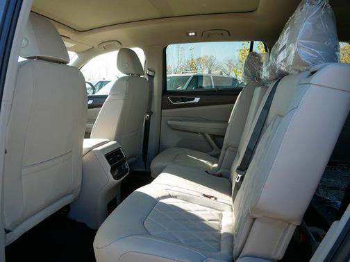 2026 Volkswagen Atlas 2.0T SEL Premium R-Line 4MOTION