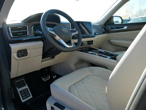 2026 Volkswagen Atlas 2.0T SEL Premium R-Line 4MOTION