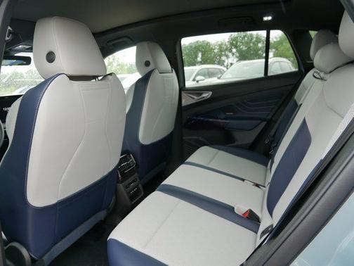 2025 Volkswagen ID.4 Pro S Plus
