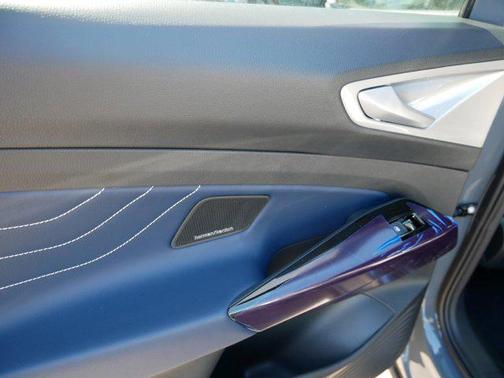 2025 Volkswagen ID.4 Pro S Plus