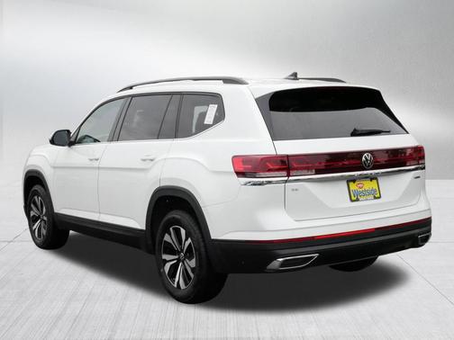 opal white pearl 2026 Volkswagen Atlas 2.0T SE