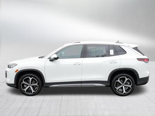 Pure White 2025 Volkswagen Tiguan 2.0T SE 4MOTION