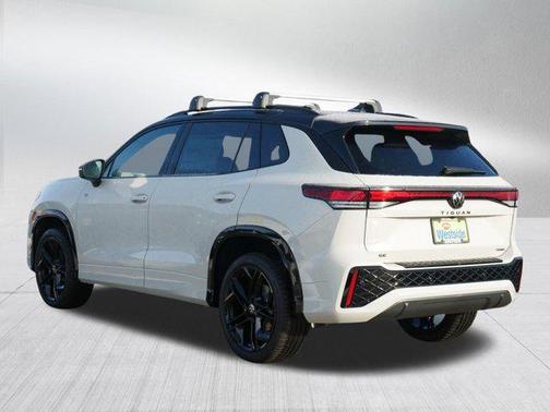 2026 Volkswagen Tiguan 2.0T SE R-Line Black 4MOTION