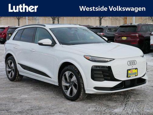 2025 Audi Q6 e-tron Premium Plus quattro