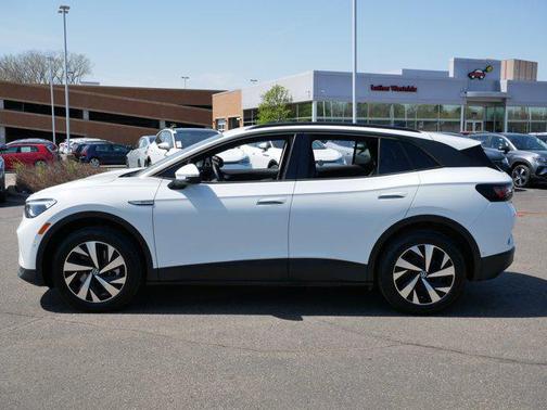 Pure White 2023 Volkswagen ID.4 AWD Pro