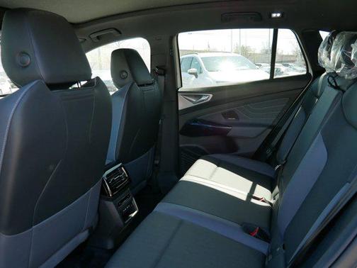 2025 Volkswagen ID.4 Pro S Plus
