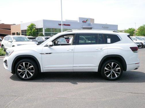 2024 Volkswagen Atlas 2.0T SEL Premium R-Line 4MOTION