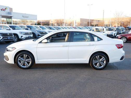 2024 Volkswagen Jetta 1.5T SE