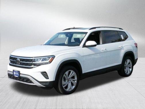 2022 Volkswagen Atlas 2.0T SE w/Technology 4MOTION