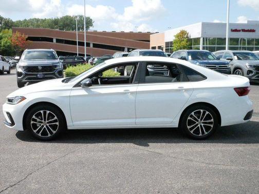 2025 Volkswagen Jetta 1.5T Sport