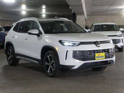 2025 Volkswagen Tiguan 2.0T SE 4MOTION