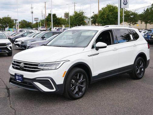 2024 Volkswagen Tiguan 2.0T SE 4MOTION