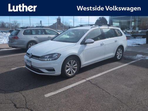 2018 Volkswagen Golf SportWagen TSI S