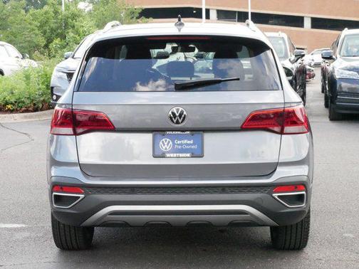 2024 Volkswagen Taos 1.5T SEL