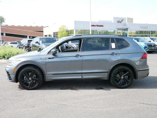 2024 Volkswagen Tiguan 2.0T SE R-Line Black 4MOTION