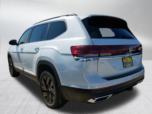 2026 Volkswagen Atlas 2.0T SE w/Technology 4MOTION