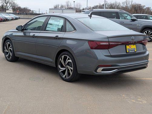 Platinum Gray Metallic 2026 Volkswagen Jetta 1.4T SEL