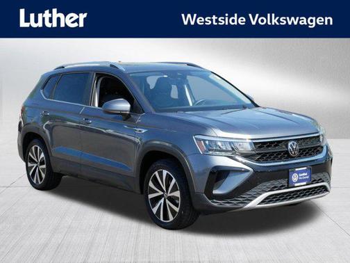 Platinum Gray Metallic 2023 Volkswagen Taos 1.5T SE