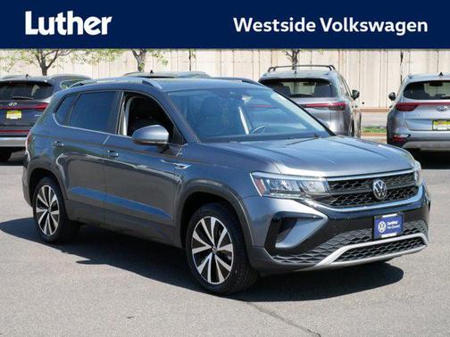 Platinum Gray Metallic 2023 Volkswagen Taos 1.5T SE