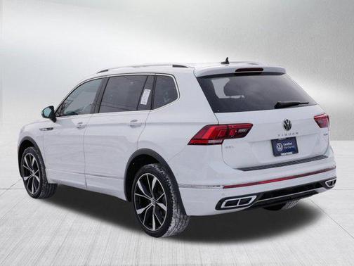 2023 Volkswagen Tiguan 2.0T SEL R-Line 4MOTION