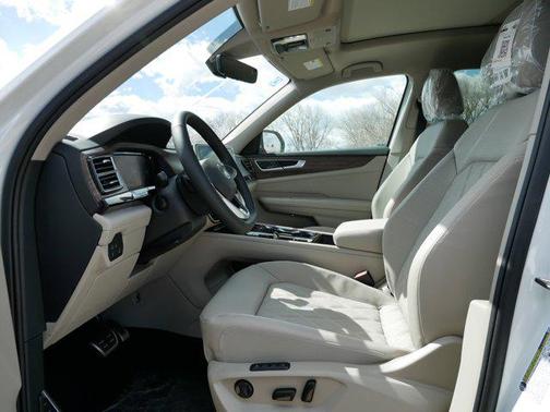 2025 Volkswagen Atlas 2.0T SEL Premium R-Line 4MOTION