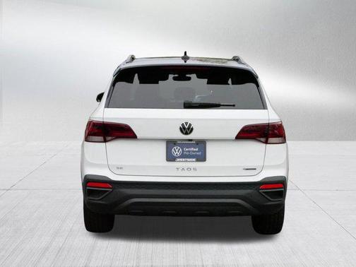 2024 Volkswagen Taos 1.5T SE Black