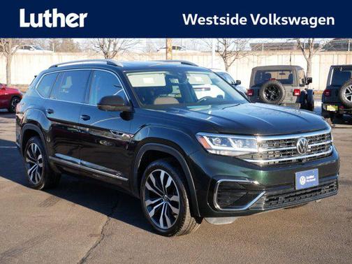 Racing Green Metallic 2021 Volkswagen Atlas 3.6L SEL Premium SUV