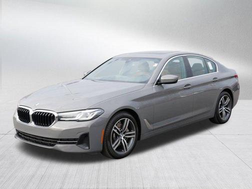 2022 BMW 530 i xDrive