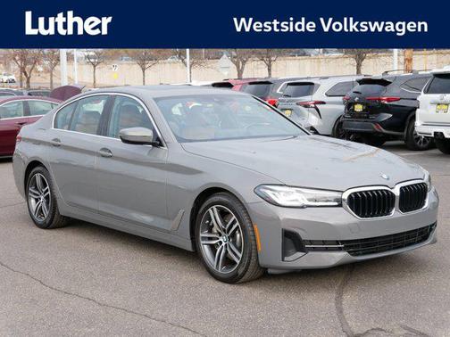 2022 BMW 530 i xDrive