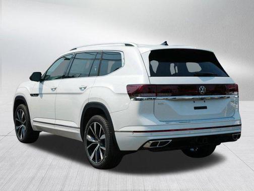 2025 Volkswagen Atlas 2.0T SEL Premium R-Line 4MOTION