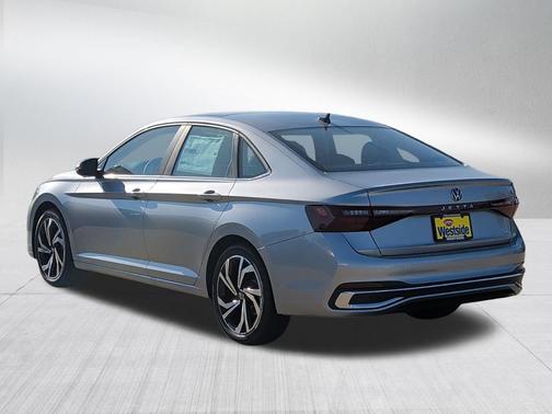 Pyrite Silver Metallic 2027 Volkswagen Jetta 1.4T SEL