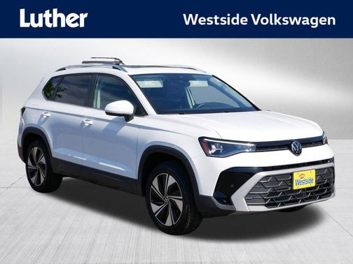 Pure White 2025 Volkswagen Taos 1.5T SE