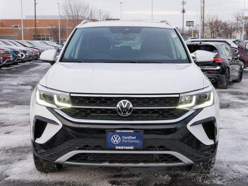 2024 Volkswagen Taos 1.5T SEL