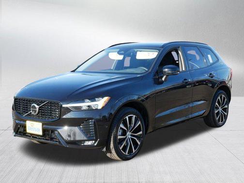 2025 Volvo XC60 B5 Plus