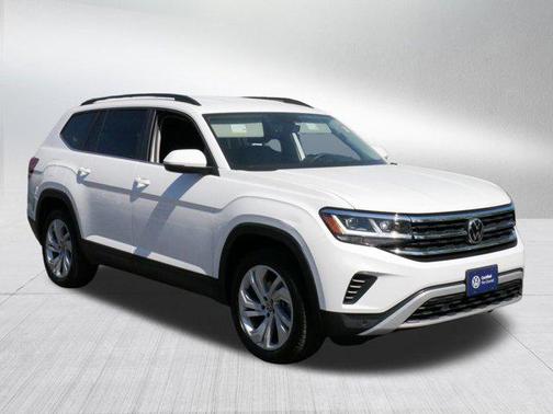 2022 Volkswagen Atlas 3.6L SE w/Technology