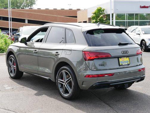 2024 Audi Q5 55 S line Prestige