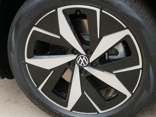 2025 Volkswagen ID.4 AWD Pro S