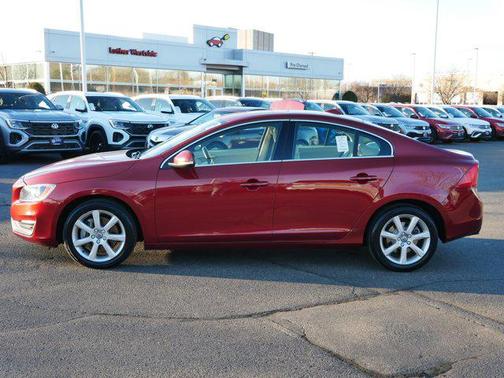 2016 Volvo S60 T5 Premier