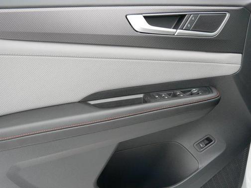 2026 Volkswagen Atlas Peak Edition